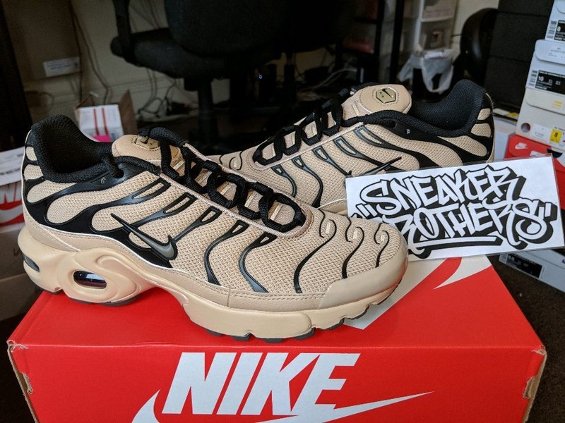 air max plus desert